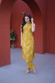 Sleeveless Printed Kurta Pant Set.