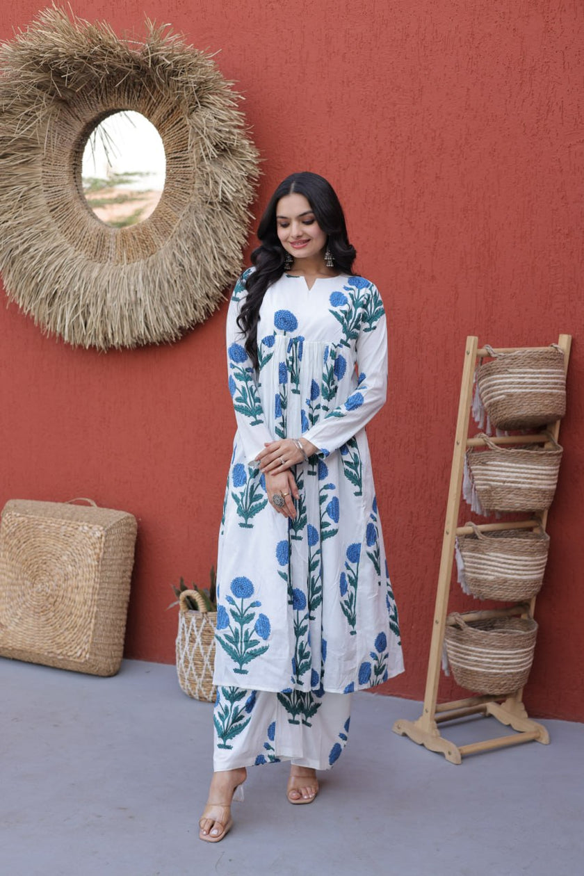 Graceful Floral Kurta Pant Set.