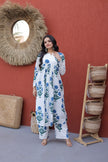 Graceful Floral Kurta Pant Set.