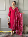Women’s Pink Embroidered Kurta Pant Set with Floral Organza Dupatta.