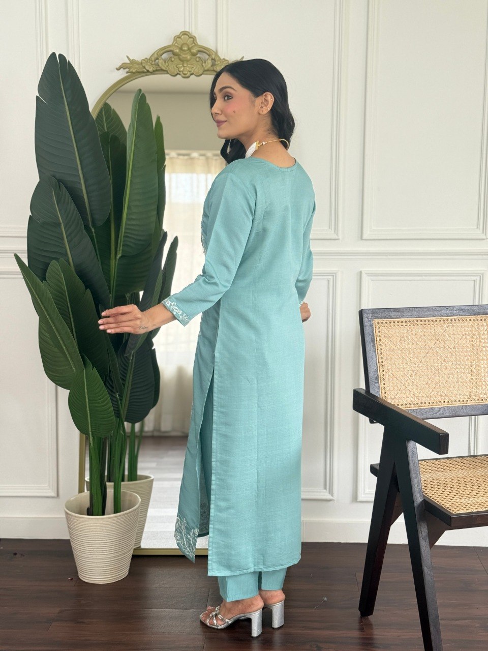 Women’s Designer Embroidered Ethnic Suit Set.