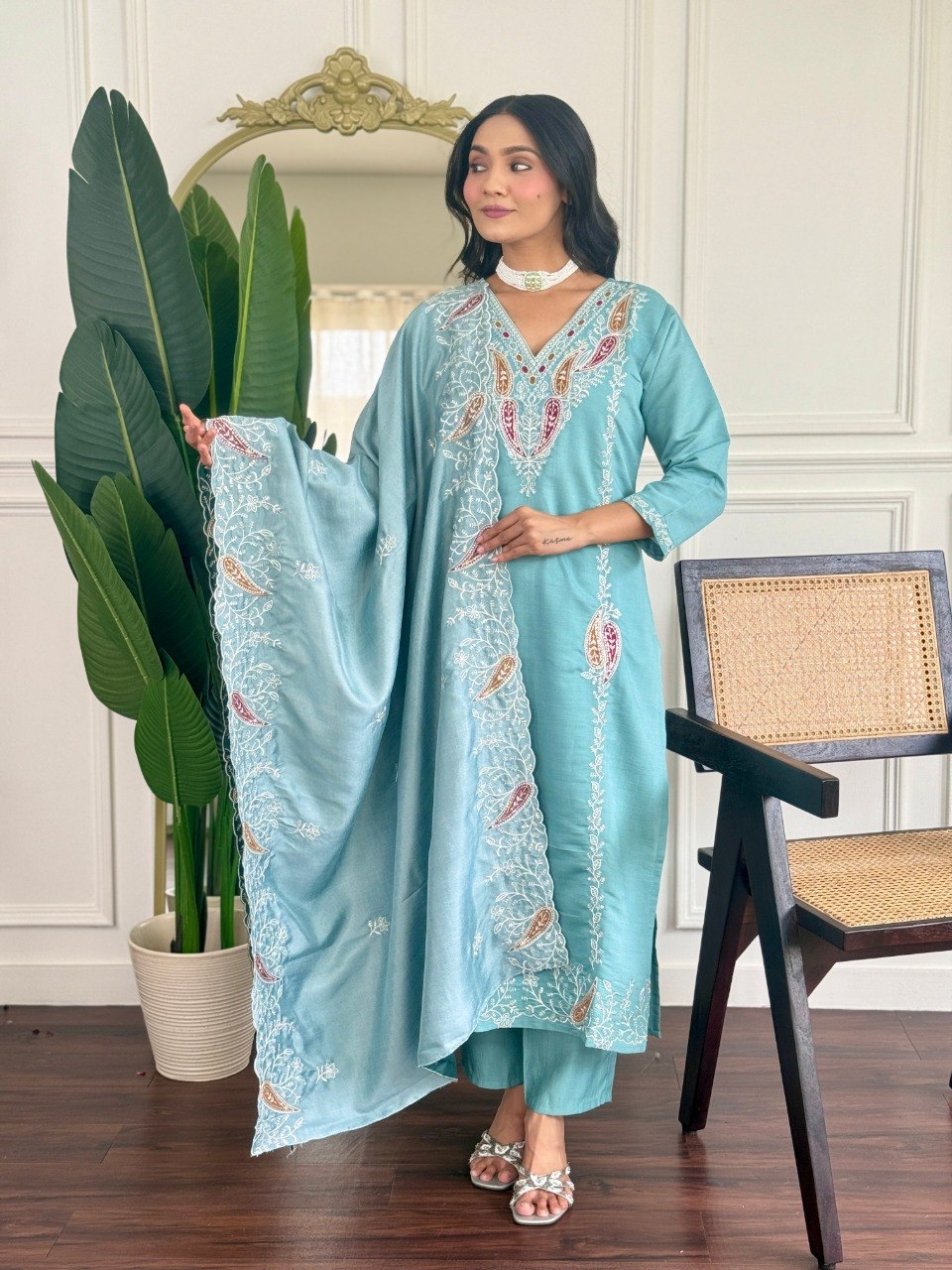 Women’s Designer Embroidered Ethnic Suit Set.