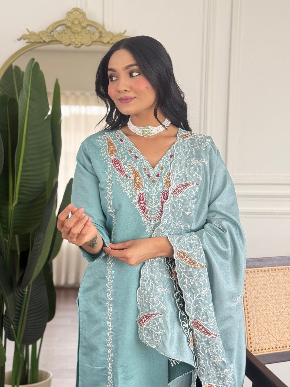 Women’s Designer Embroidered Ethnic Suit Set.