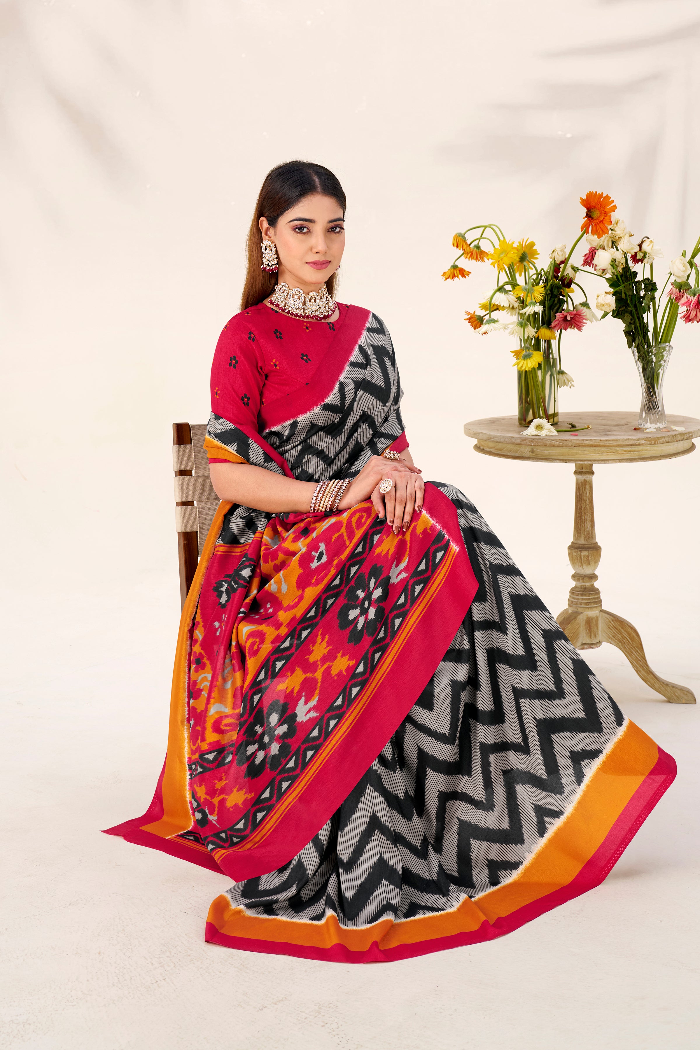 Women’s Ikat Inspired Printed Saree with Designer Pallu.