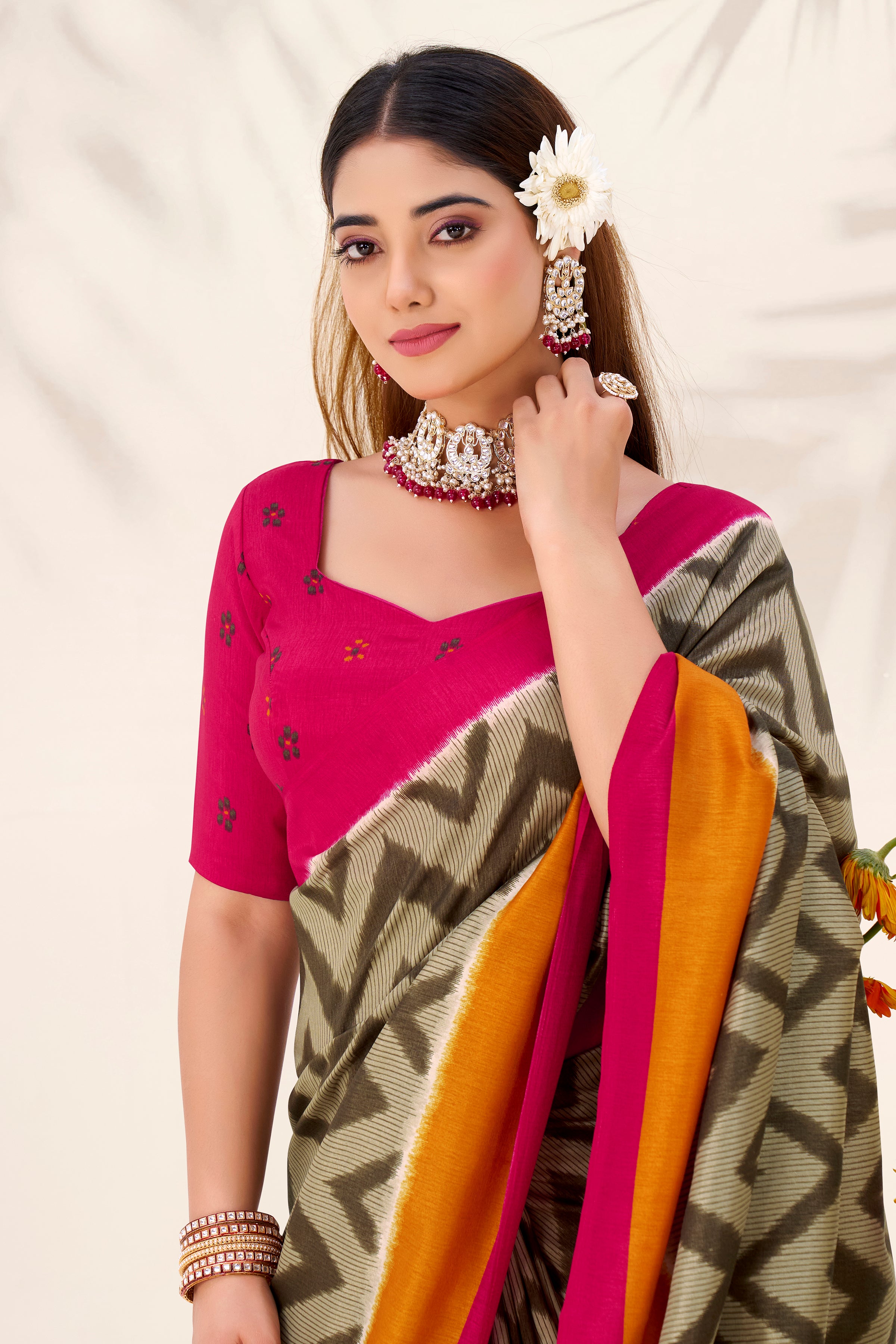 Women’s Ikat Inspired Printed Saree with Designer Pallu.