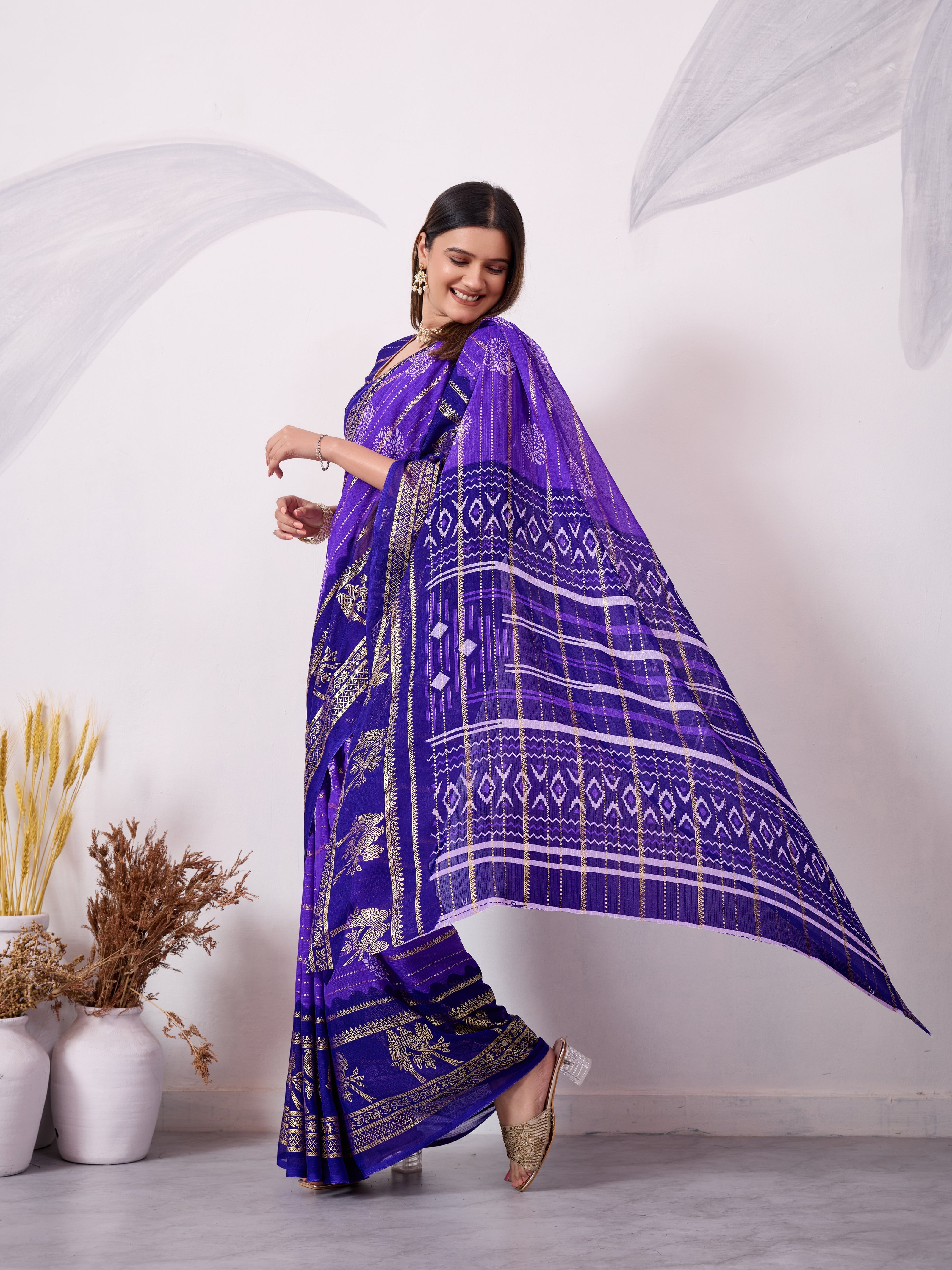 Elegant Printed Saree with Contrast Magenta Pallu