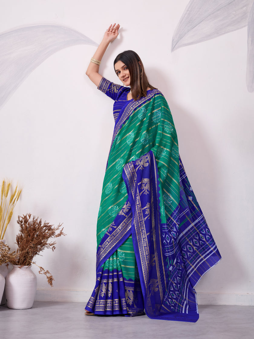 Elegant Printed Saree with Contrast Magenta Pallu