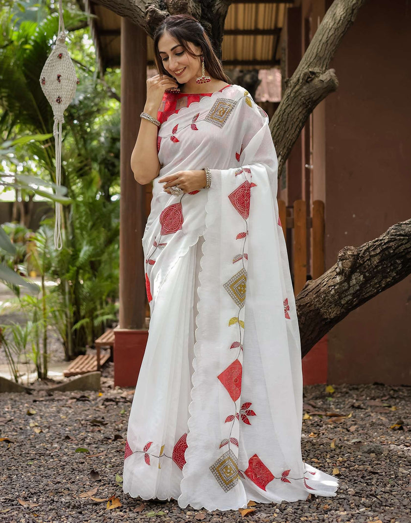 Designer Chiffon Saree with All-Over Print.