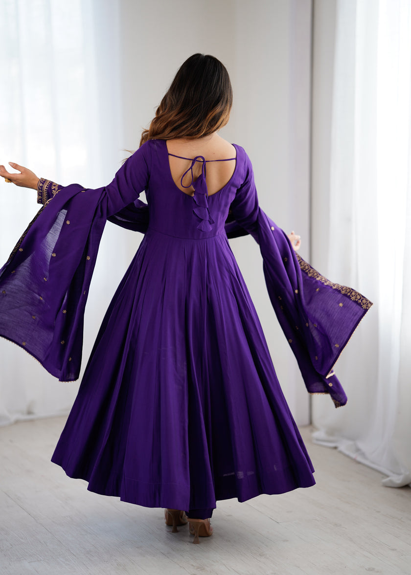 Premium Flared Ethnic Anarkali Suit Set for Festive Collection.