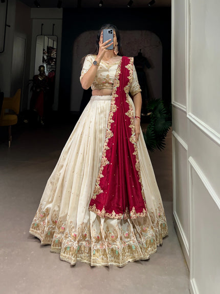 Embroidered Lehenga Choli Set with Designer Dupatta – Festive & Wedding Wear.