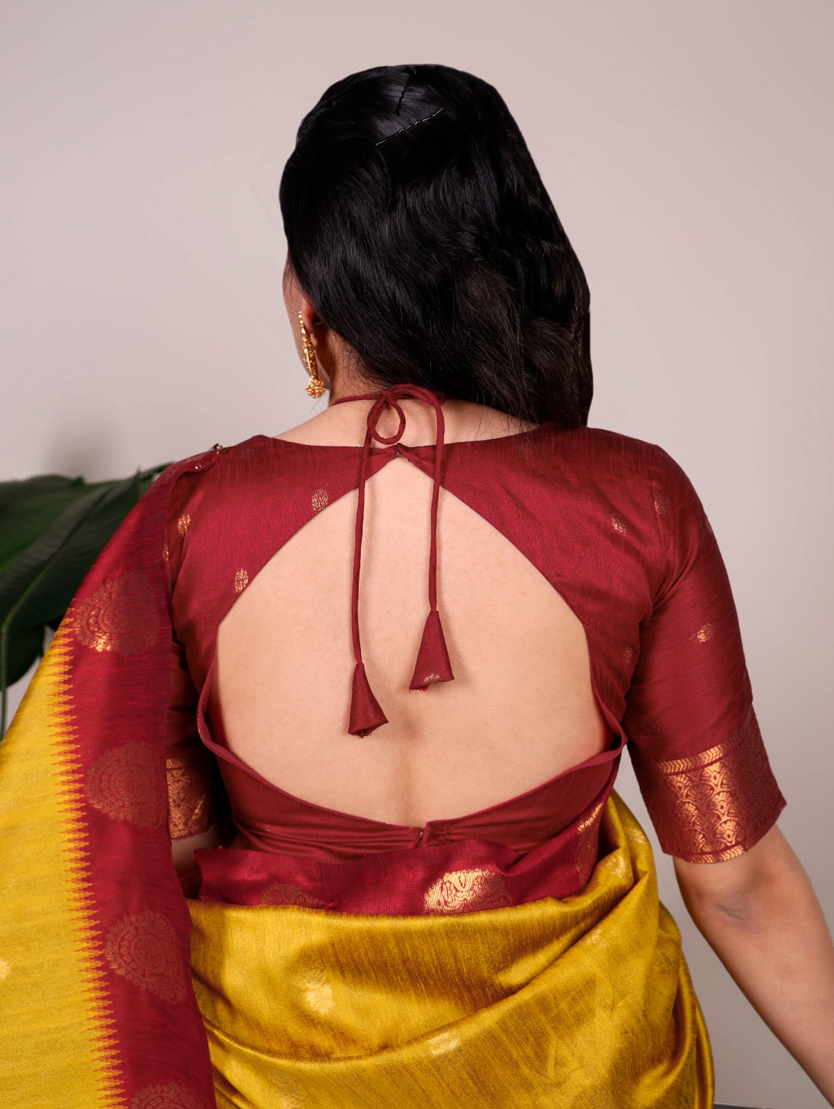 Elegant Poly Cotton Saree with Classic Border Design.