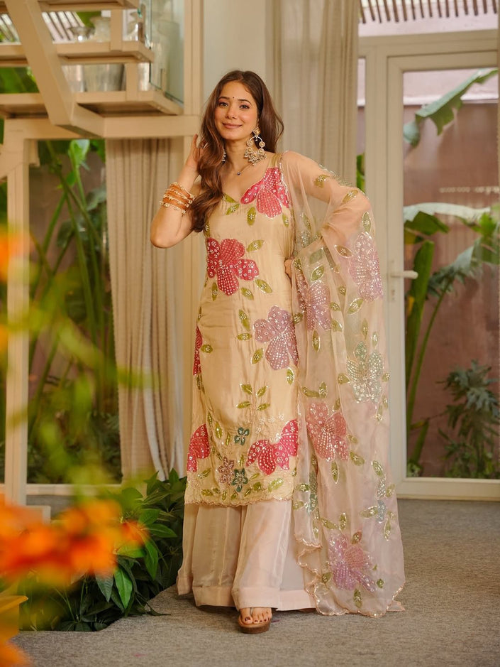 Women’s Designer Floral Print Kurti Palazzo Set.