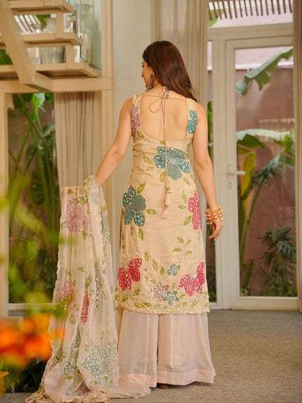 Women’s Designer Floral Print Kurti Palazzo Set.