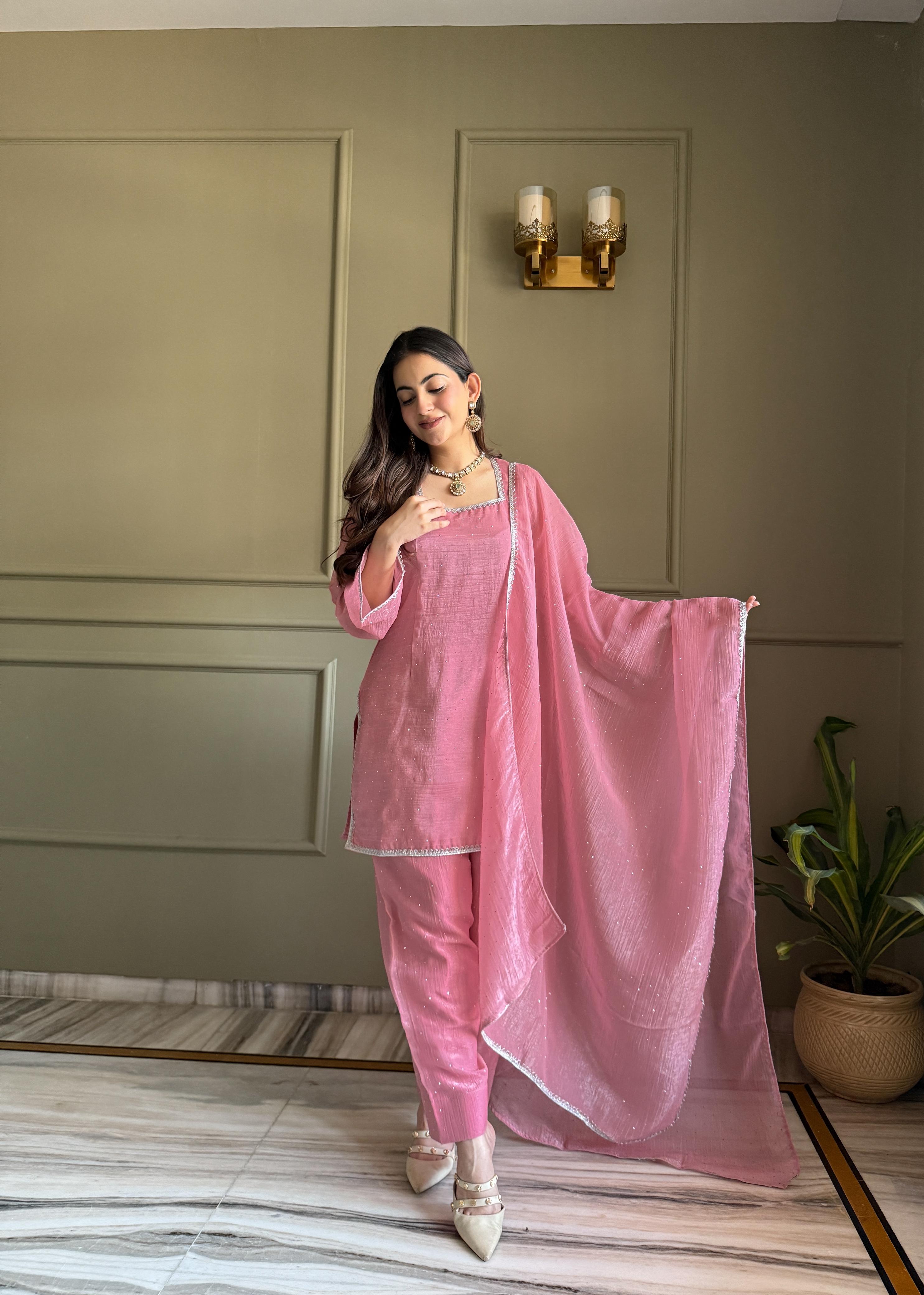 Stylish Straight Kurta Pant Set with Soft Net Dupatta.