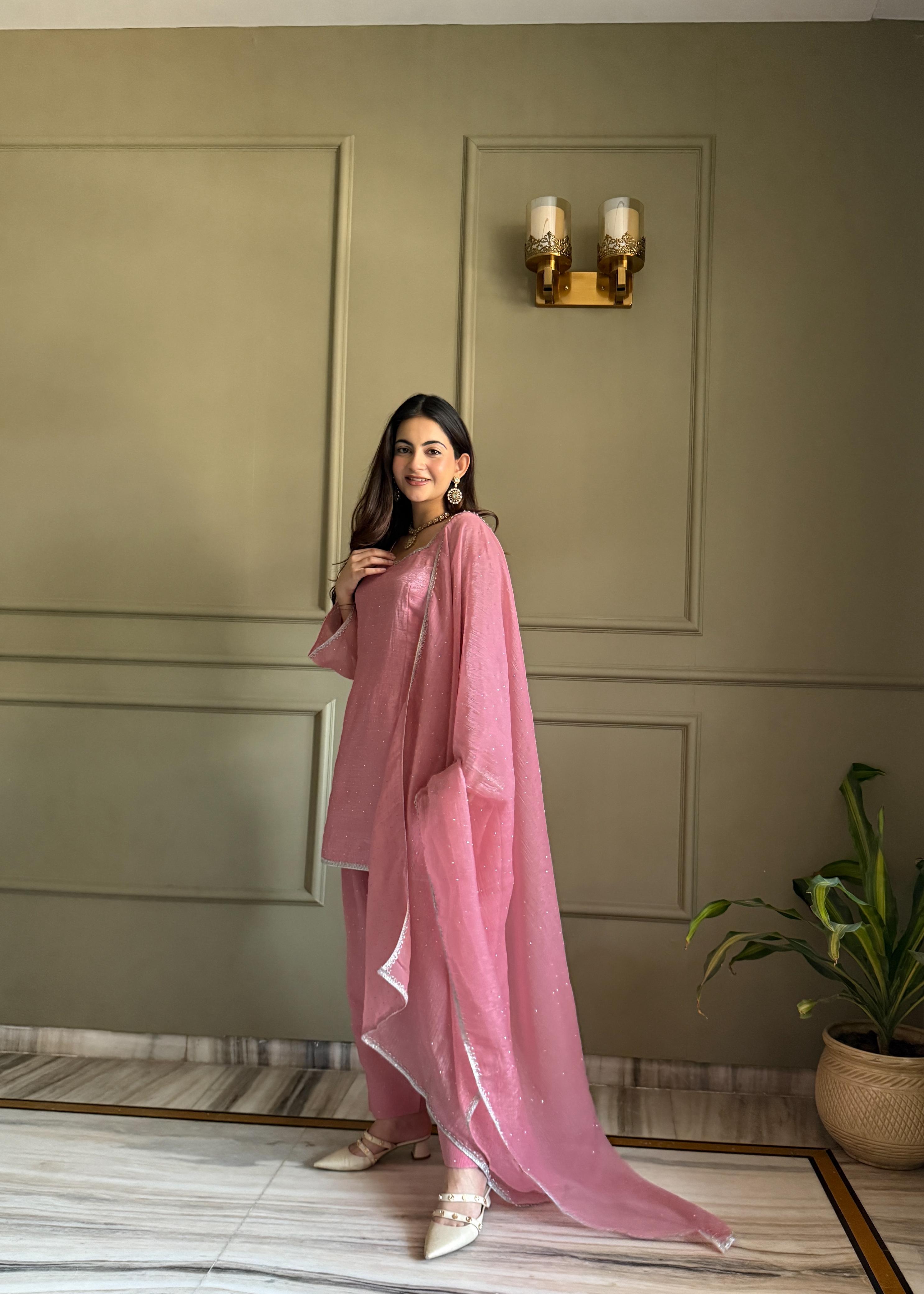 Stylish Straight Kurta Pant Set with Soft Net Dupatta.