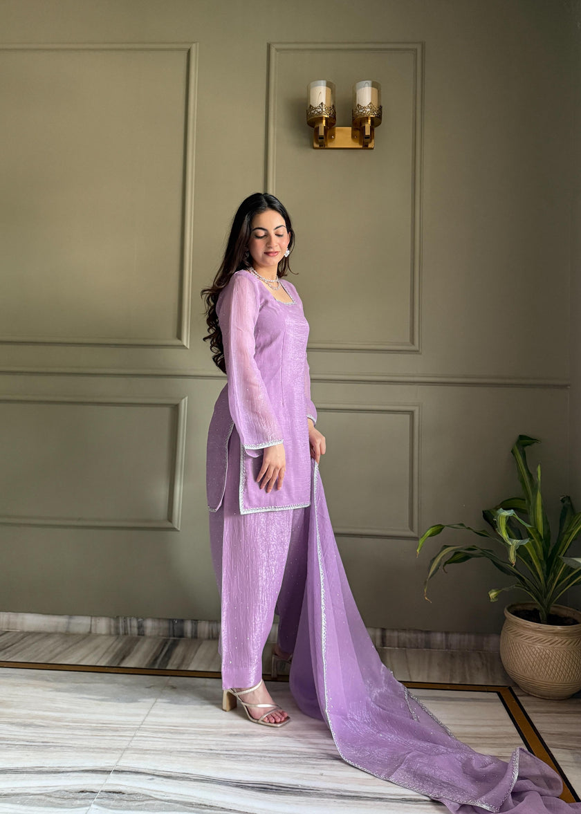 Stylish Straight Kurta Pant Set with Soft Net Dupatta.