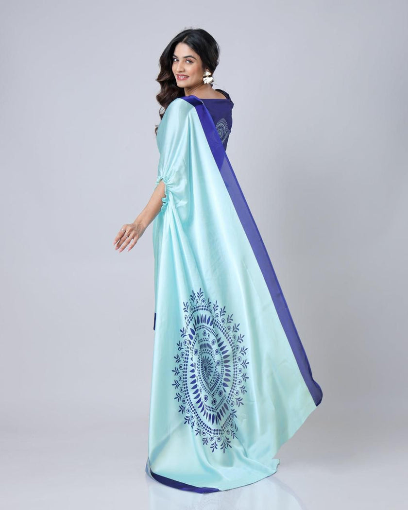 Graceful Saree with Designer Blouse Pattern.