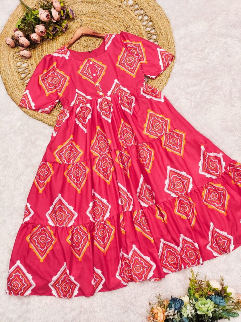 Women’s Pink Printed Tiered Midi Dress.