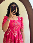 Women’s Pink Printed Tiered Midi Dress.