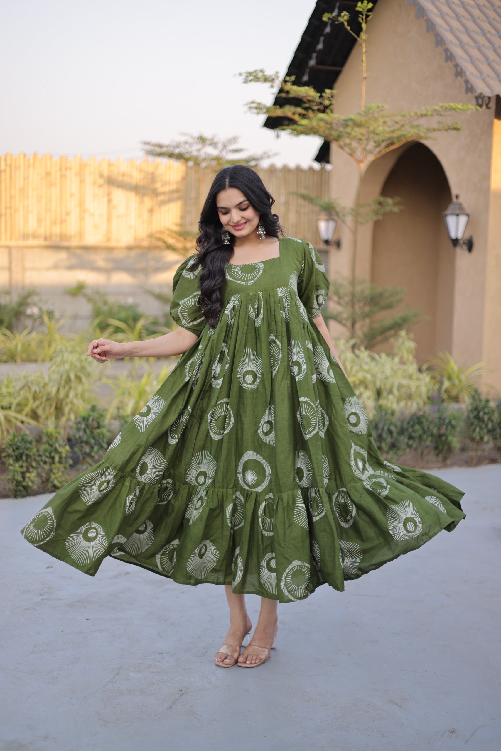 Women’s Printed Puff Sleeve Flared Midi Dress.