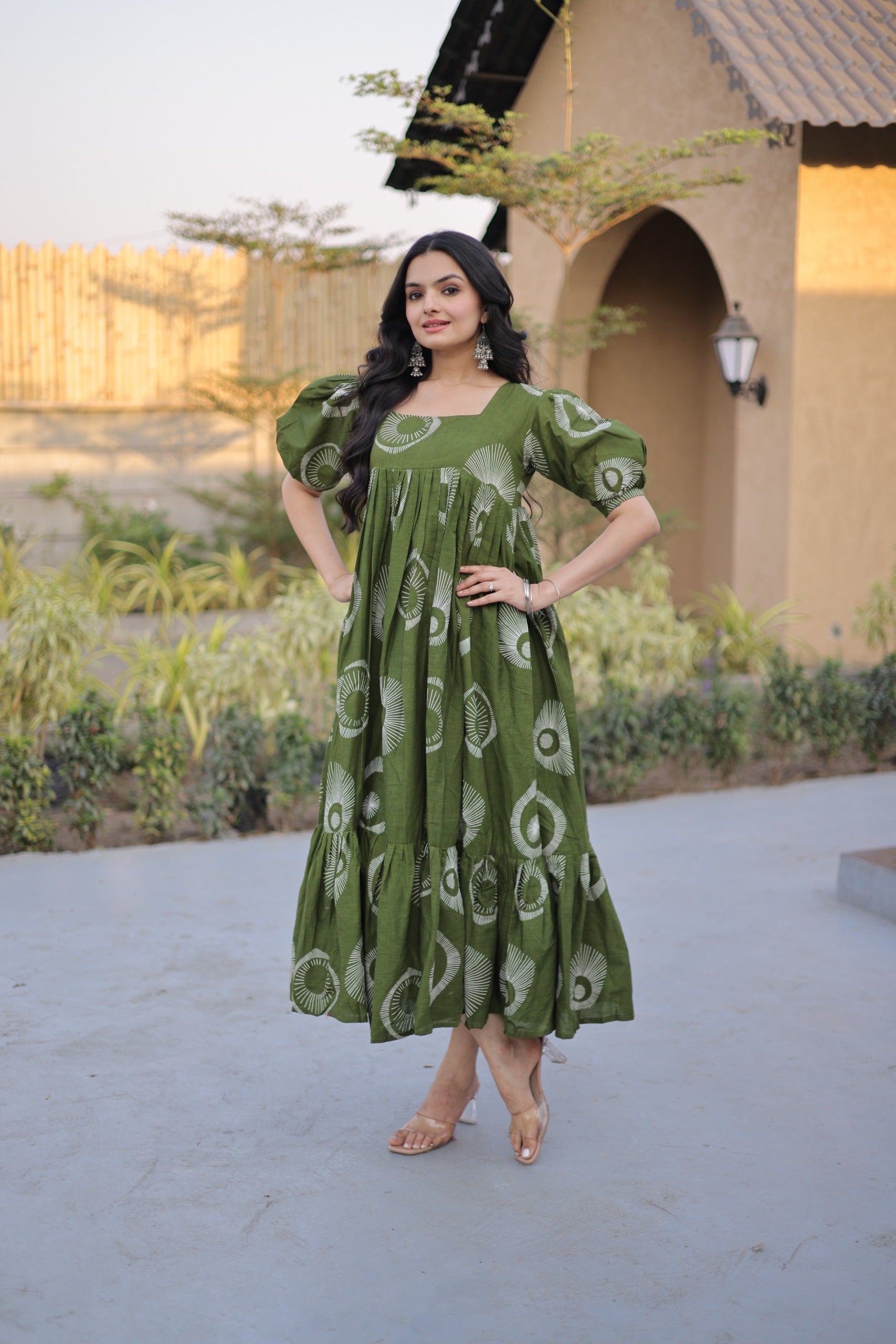 Women’s Printed Puff Sleeve Flared Midi Dress.