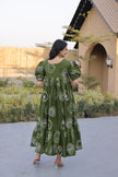 Women’s Printed Puff Sleeve Flared Midi Dress.