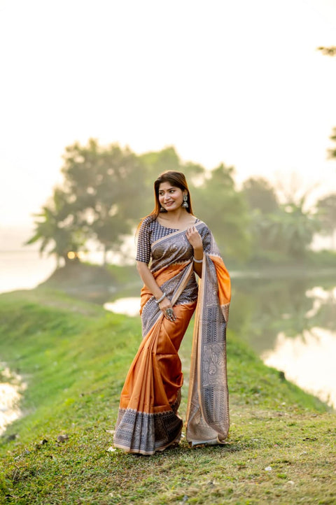 Stylish Saree with Traditional Woven Pallu Design.