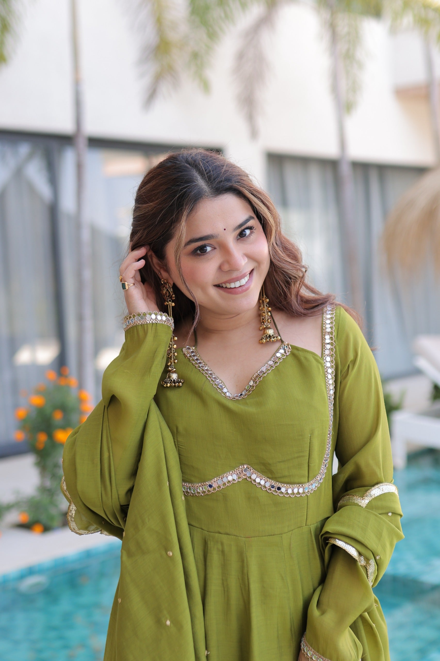 Premium Flared Ethnic Wear Anarkali Dress With Beautiful Dupatta & Elegant Look.