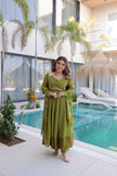 Premium Flared Ethnic Wear Anarkali Dress With Beautiful Dupatta & Elegant Look.