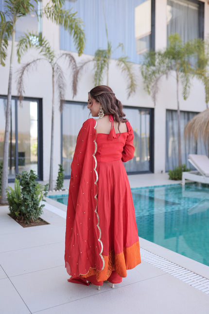 Premium Flared Ethnic Wear Anarkali Dress With Beautiful Dupatta & Elegant Look.