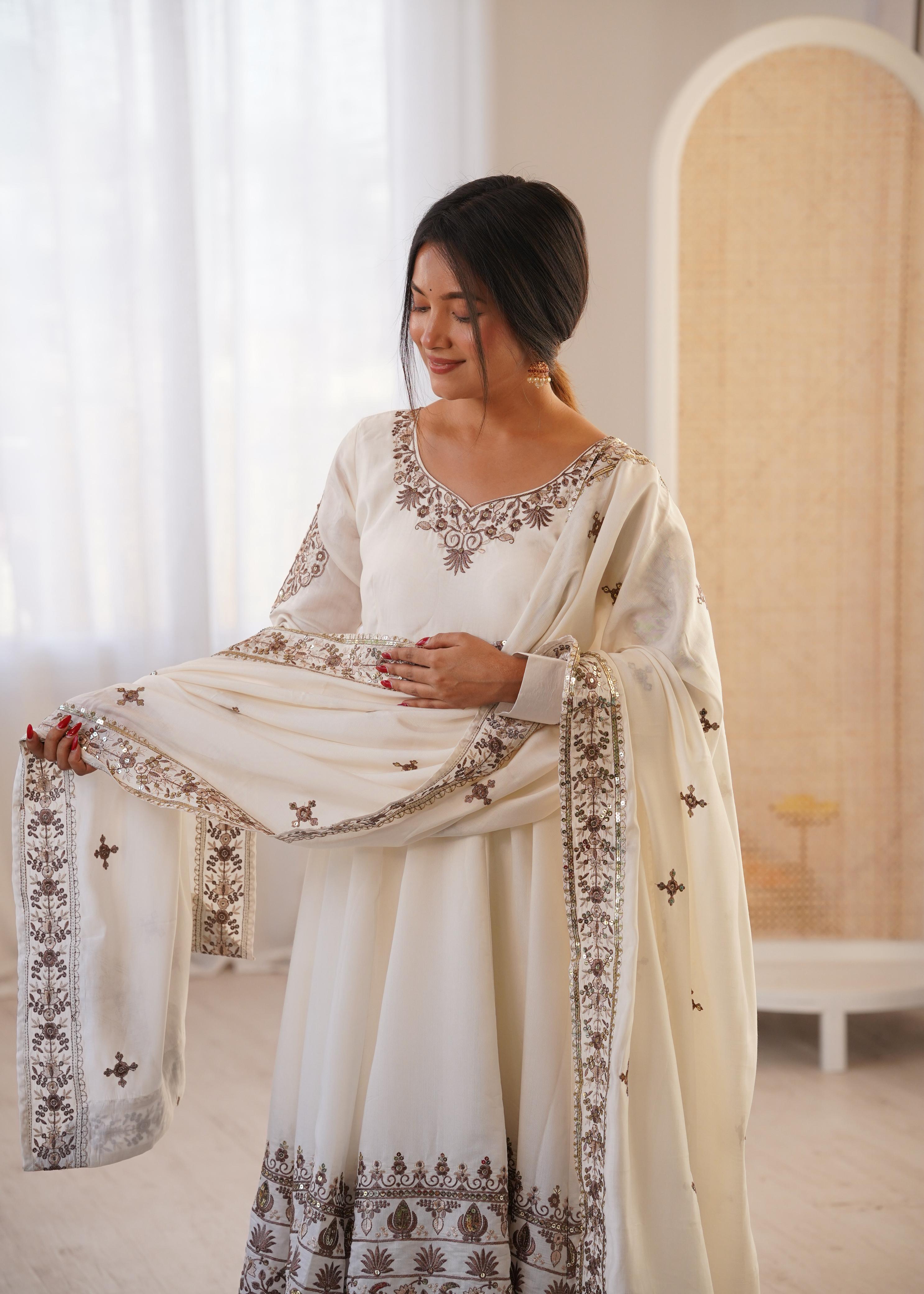 Premium Quality Ethnic Anarkali Suit With Elegant Dupatta For Wedding & Festive Fashion .