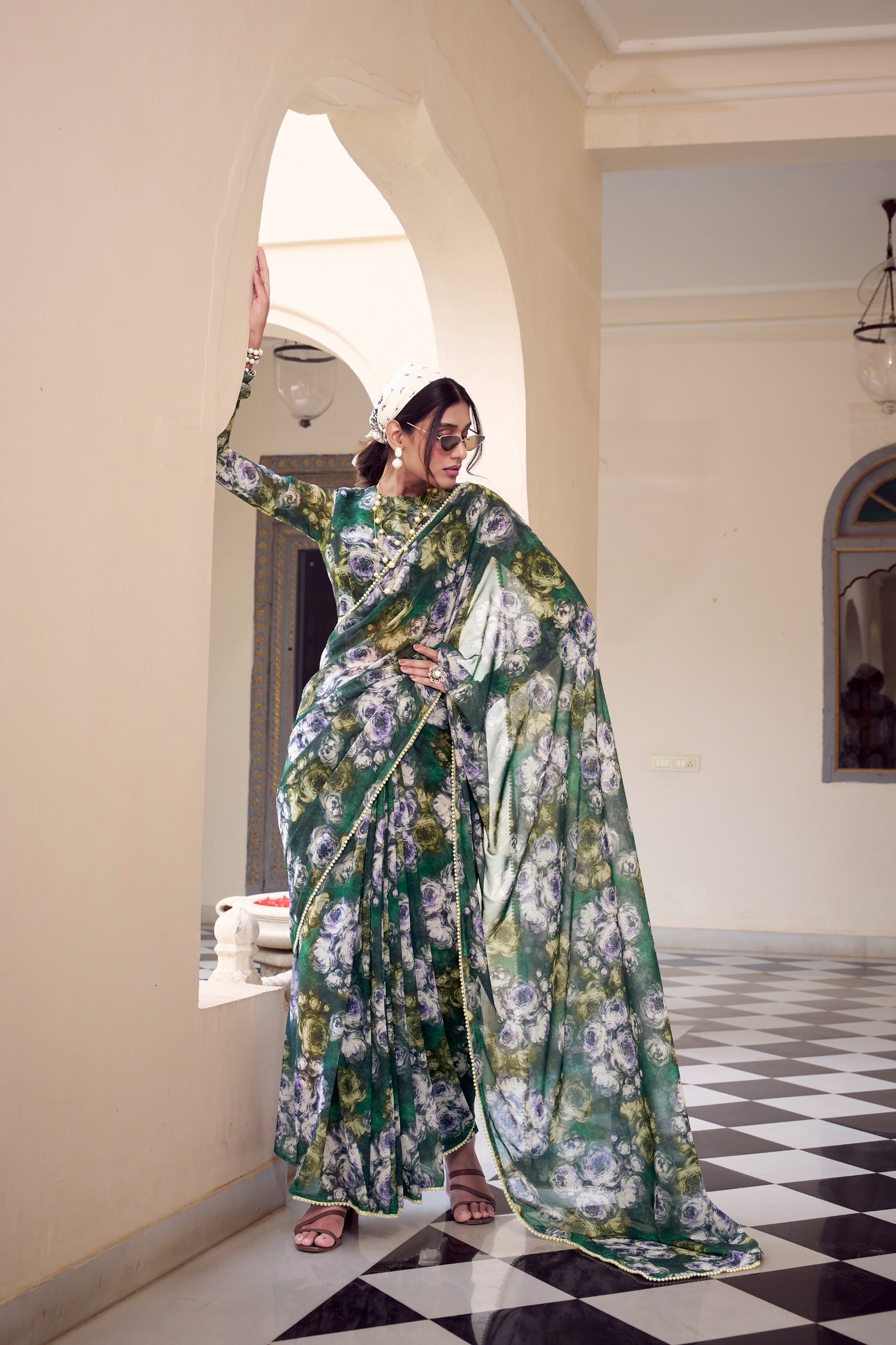 Elegant Floral Printed Party Wear Saree.