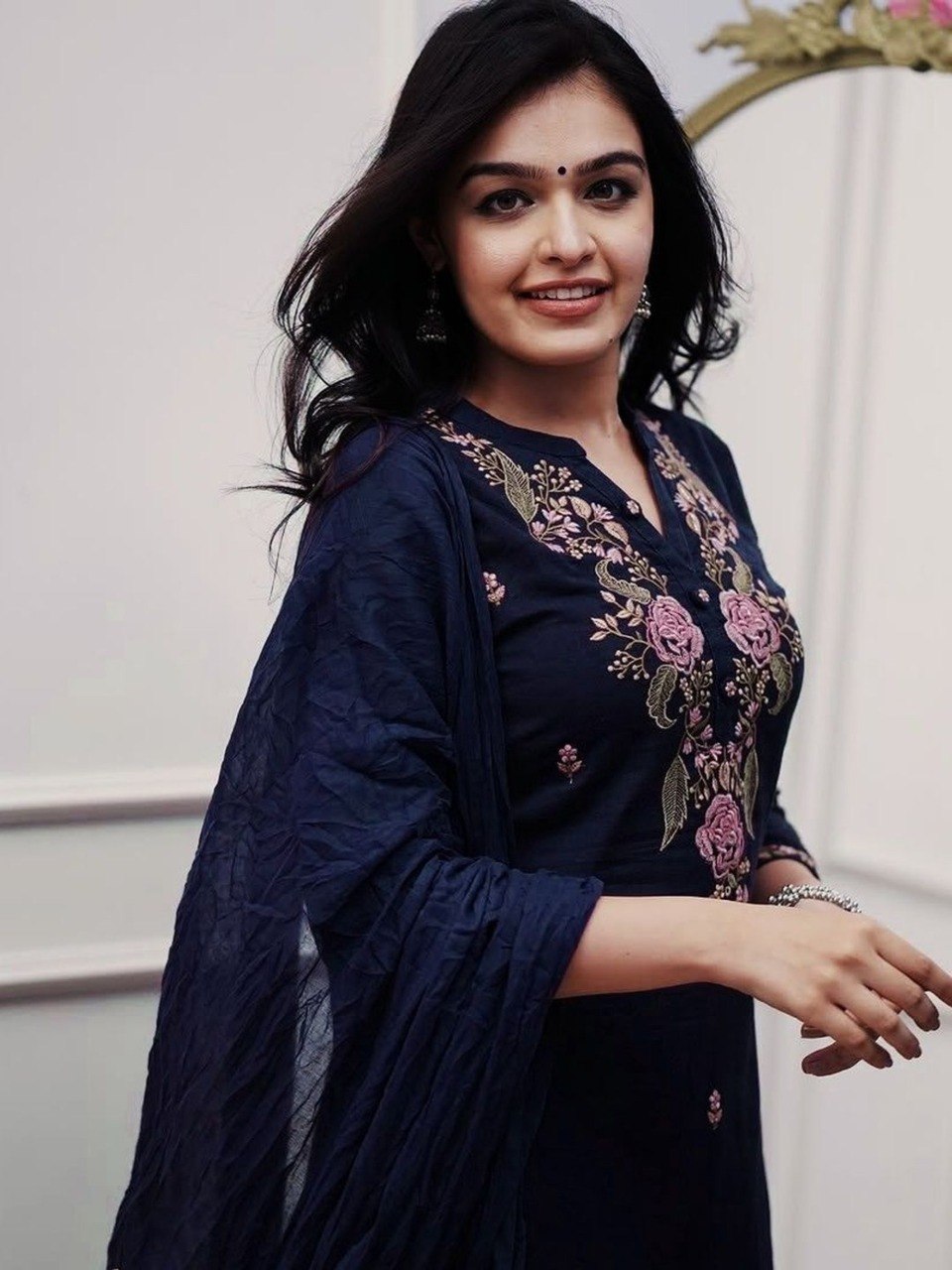Women’s Navy Blue Floral Embroidered Kurta Set with Dupatta.