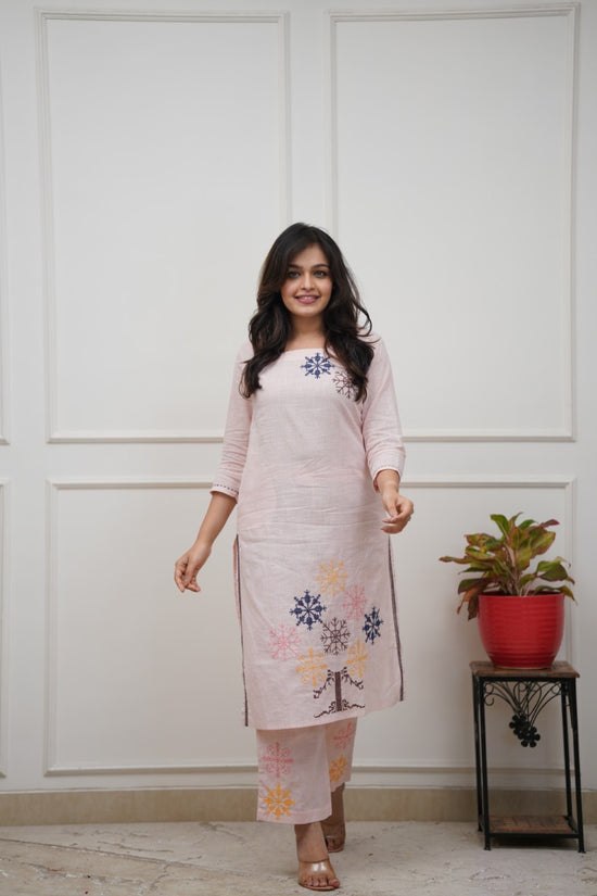 Pink Printed Kurta Pant Set for Women Stylish Ethnic Wear.