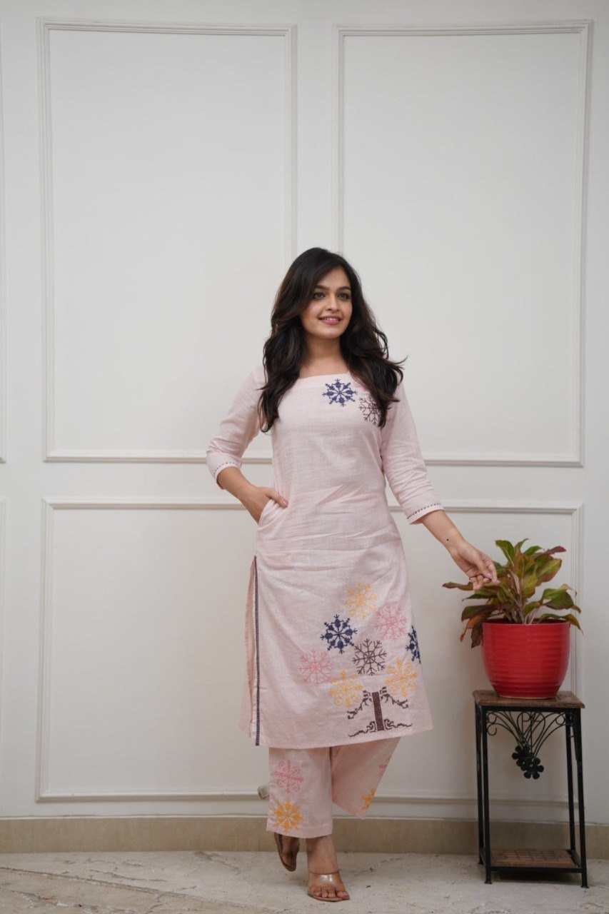 Pink Printed Kurta Pant Set for Women Stylish Ethnic Wear.