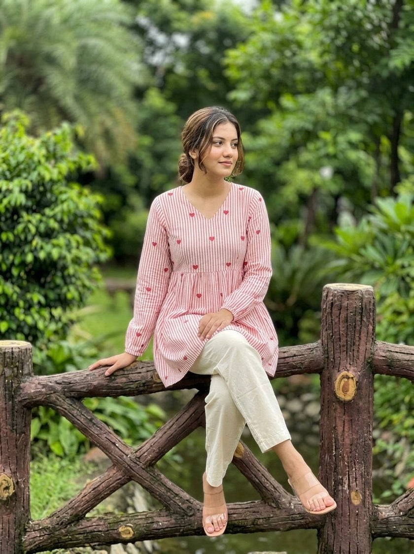 Casual Striped Kurta Pant Set for Women.