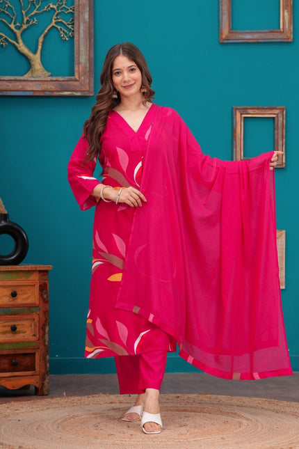 Party Wear Ethnic Kurti Pant Set.