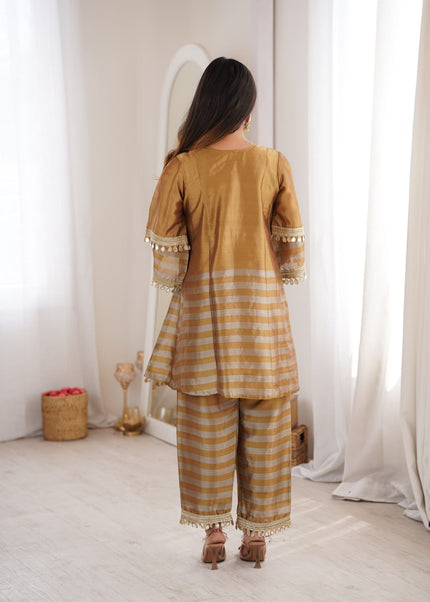 Women’s Designer Golden Kurta Co-Ord Set.