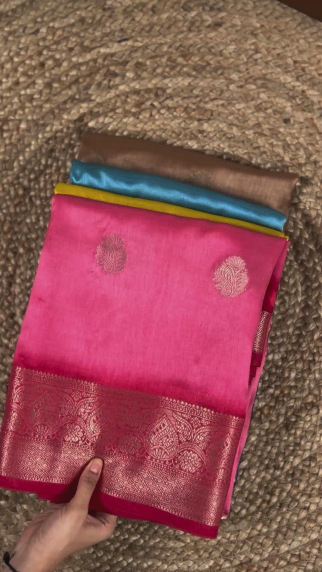 Elegant Banarasi Silk Blend Saree with Woven Zari Motifs.